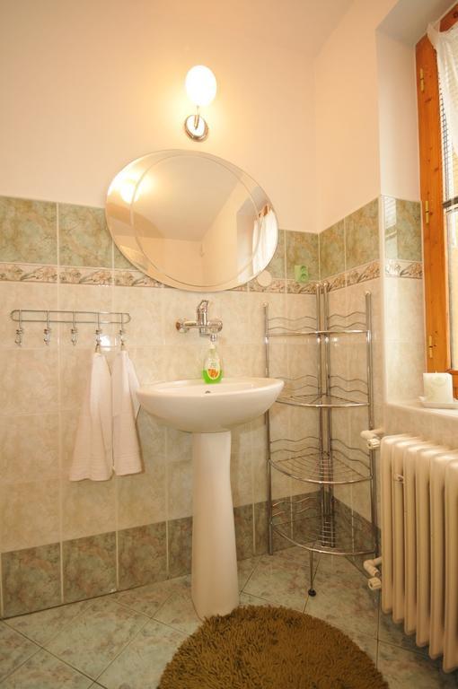 Katka A Martin Samostatny Apartman S Vlastnym Vchodom Liptovský Mikuláš Rum bild